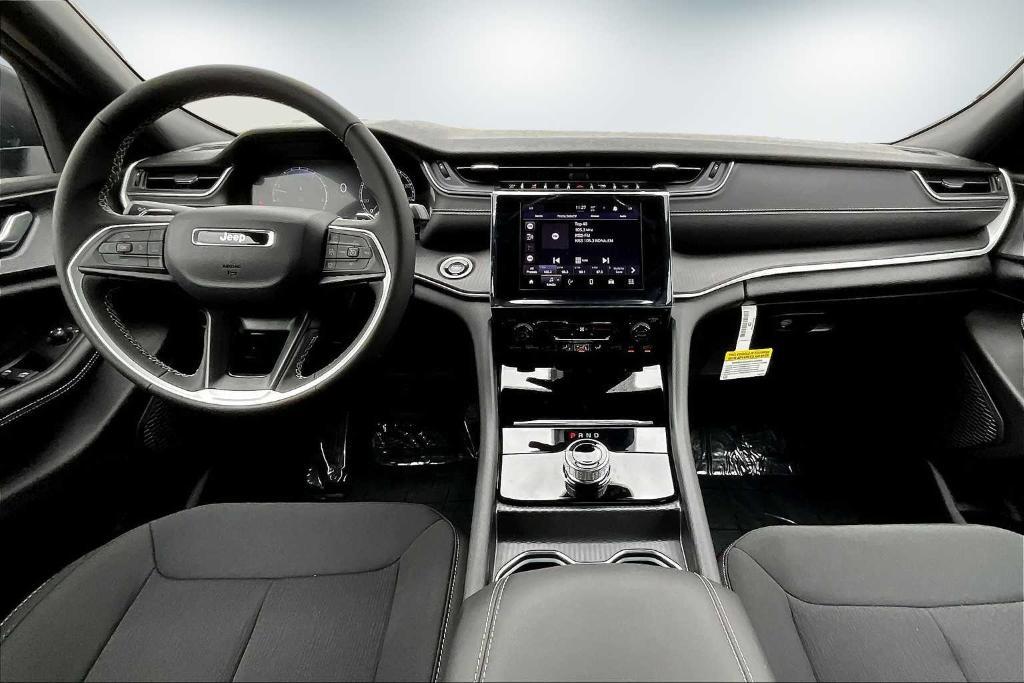new 2025 Jeep Grand Cherokee car, priced at $35,022