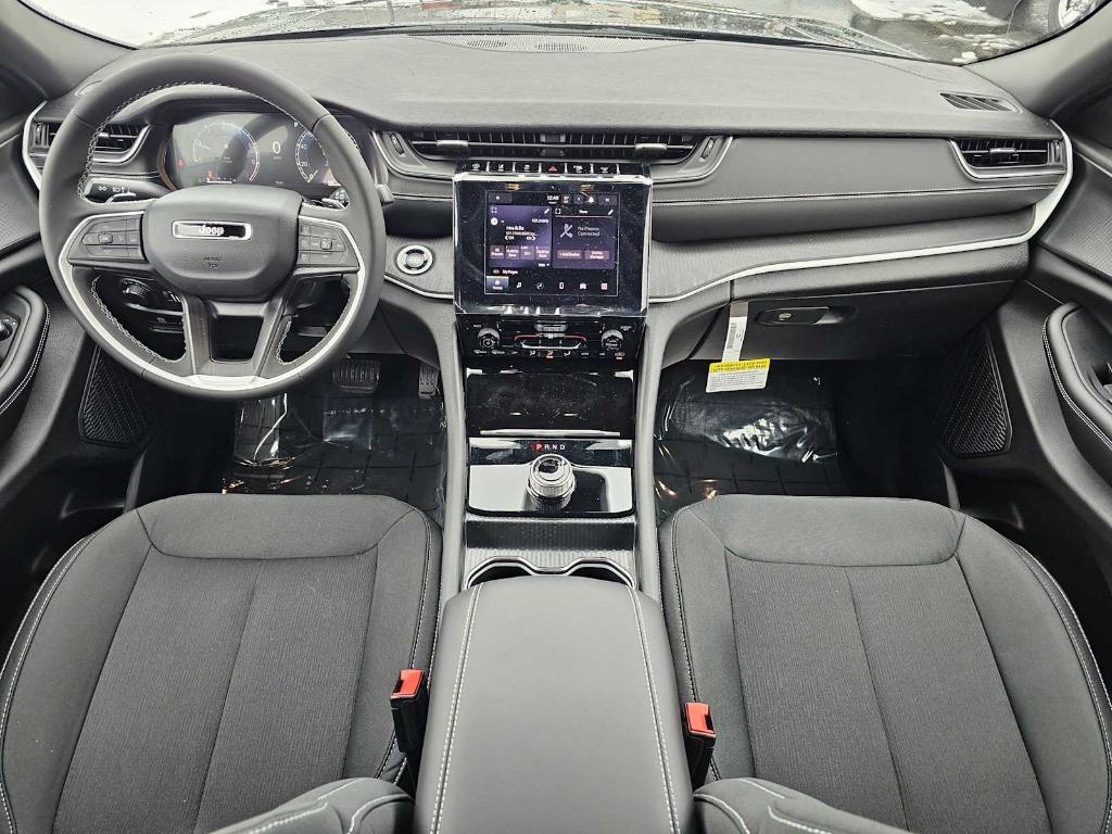 new 2025 Jeep Grand Cherokee car, priced at $35,022