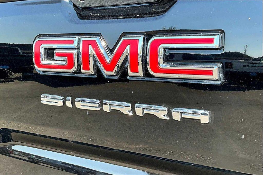 used 2019 GMC Sierra 1500 car, priced at $21,488