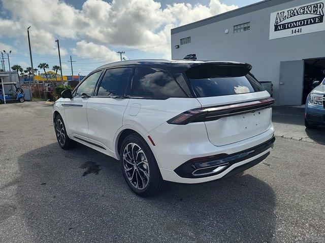 new 2025 Lincoln Nautilus car, priced at $64,654