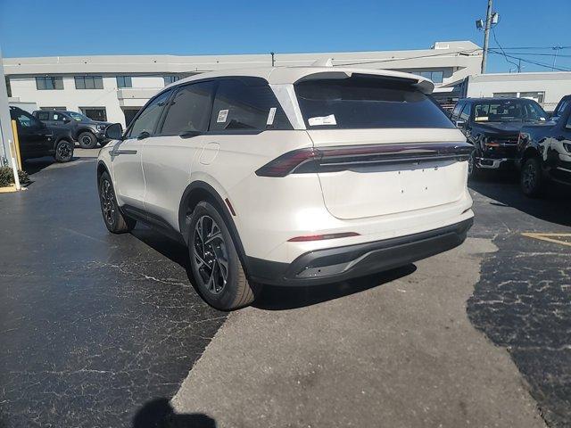 new 2025 Lincoln Nautilus car, priced at $57,319