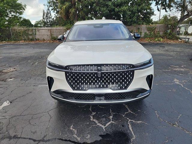 new 2025 Lincoln Nautilus car, priced at $50,806