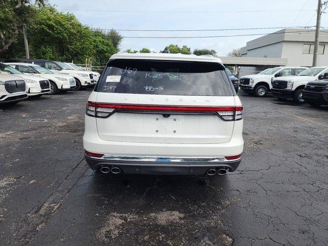 new 2025 Lincoln Aviator car, priced at $65,012