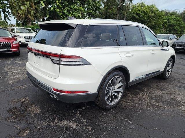 new 2025 Lincoln Aviator car, priced at $65,012