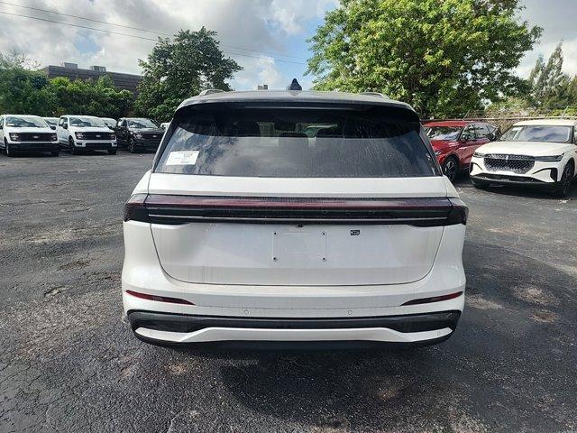 new 2025 Lincoln Nautilus car, priced at $63,257