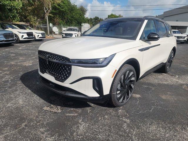 new 2025 Lincoln Nautilus car, priced at $63,257