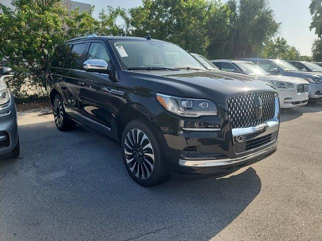 new 2024 Lincoln Navigator car, priced at $102,986