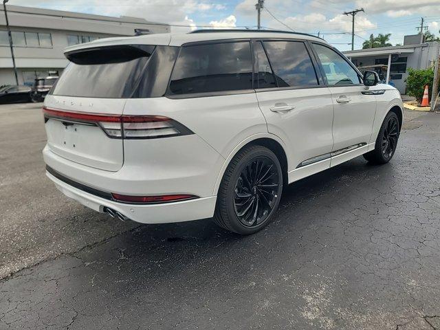 new 2025 Lincoln Aviator car, priced at $72,596