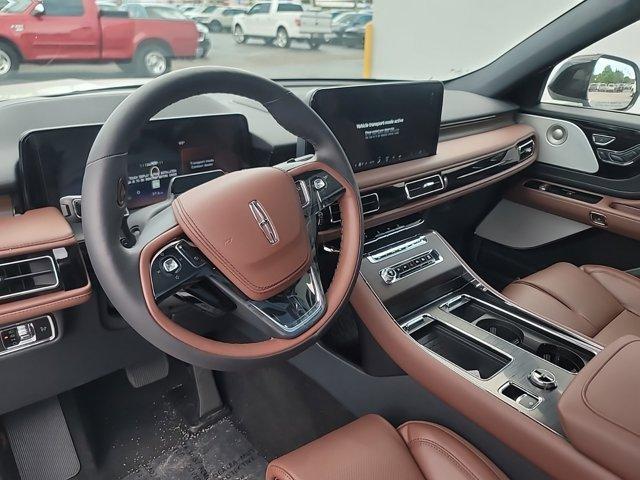 new 2025 Lincoln Aviator car, priced at $72,596