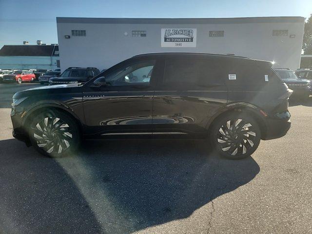 new 2025 Lincoln Nautilus car, priced at $62,537