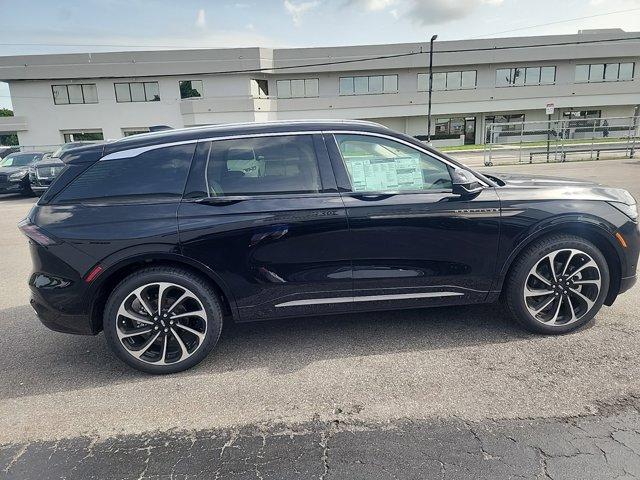 new 2024 Lincoln Nautilus car, priced at $68,506