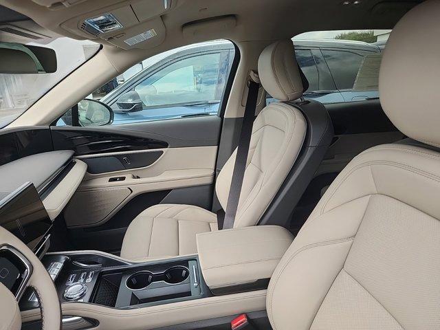 new 2025 Lincoln Nautilus car, priced at $49,846