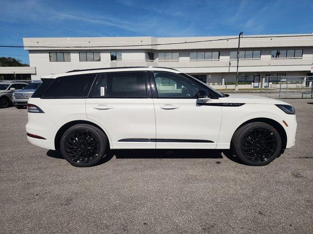 new 2025 Lincoln Aviator car, priced at $75,500