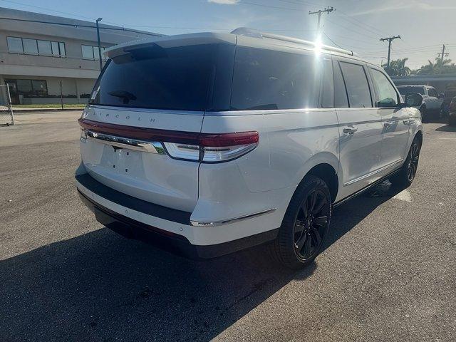 new 2024 Lincoln Navigator L car, priced at $93,229