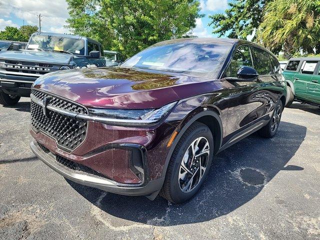 new 2024 Lincoln Nautilus car, priced at $52,105