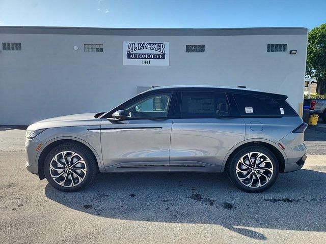 new 2025 Lincoln Nautilus car, priced at $60,377