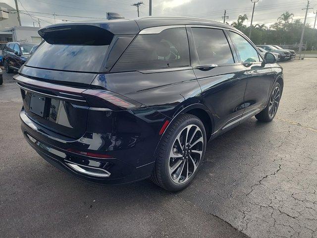 new 2024 Lincoln Nautilus car, priced at $67,943