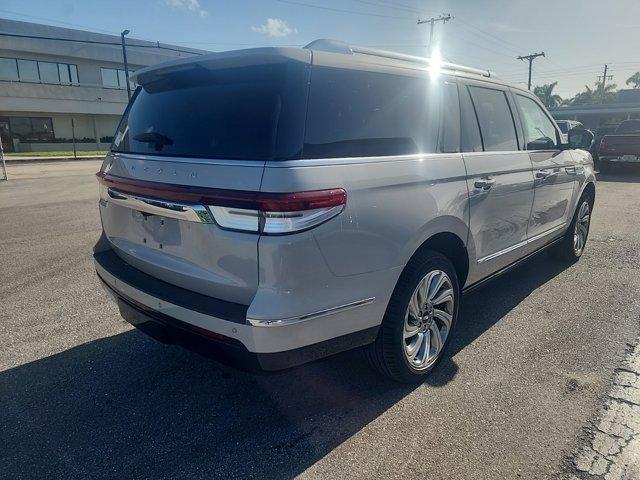 new 2024 Lincoln Navigator L car, priced at $95,266