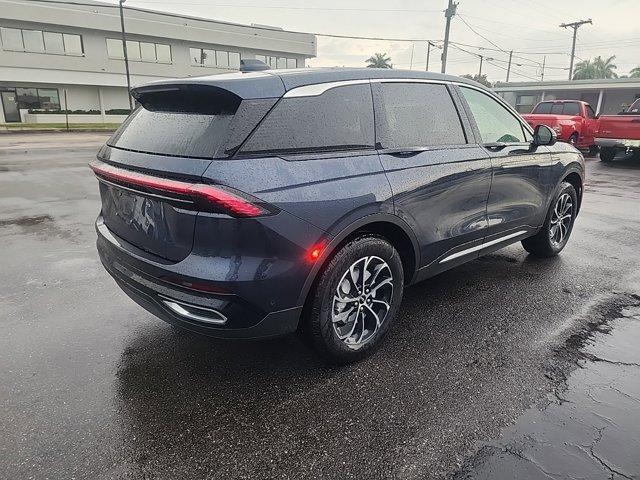 new 2024 Lincoln Nautilus car, priced at $58,335