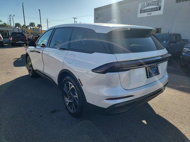 new 2024 Lincoln Nautilus car, priced at $52,105