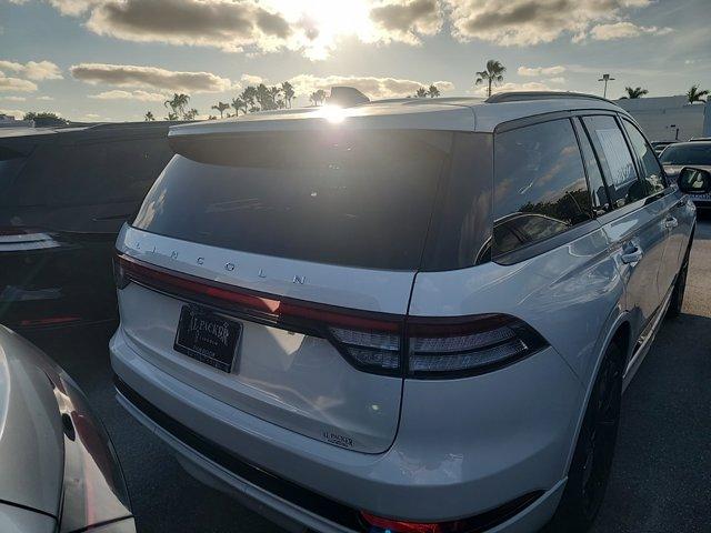 new 2025 Lincoln Aviator car, priced at $77,612