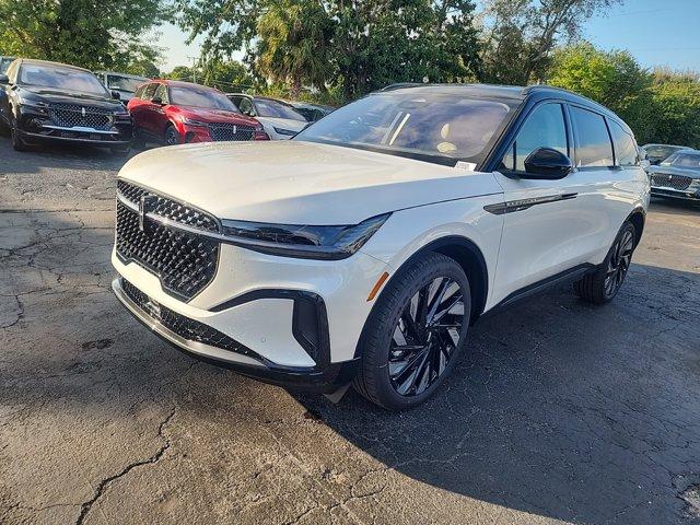 new 2025 Lincoln Nautilus car, priced at $63,257