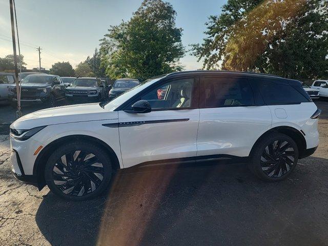 new 2025 Lincoln Nautilus car, priced at $63,257