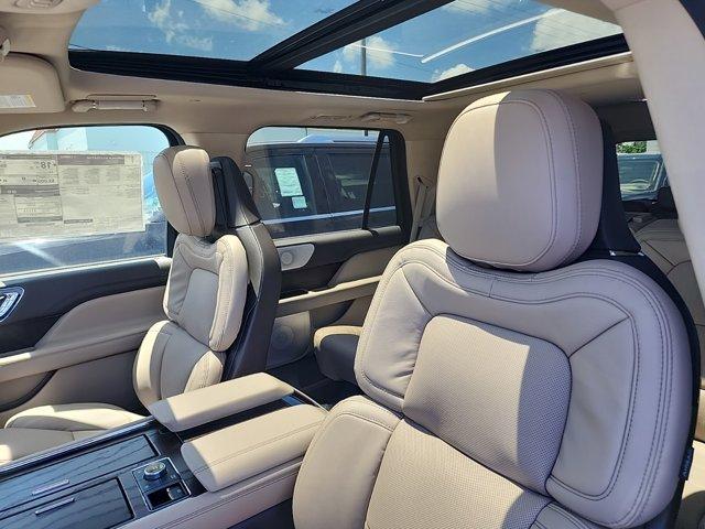 new 2024 Lincoln Navigator car, priced at $94,023