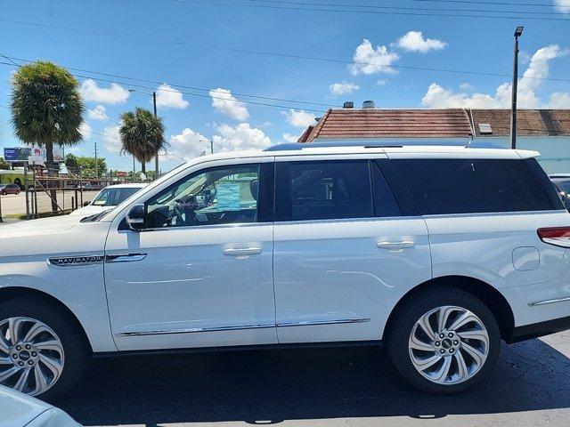 new 2024 Lincoln Navigator car, priced at $94,023