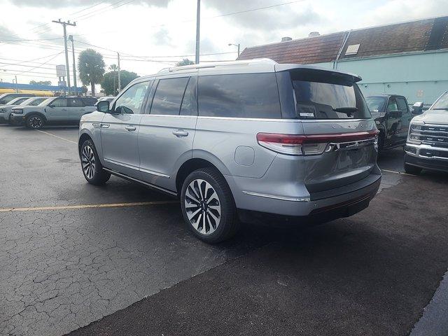 new 2024 Lincoln Navigator car, priced at $85,000