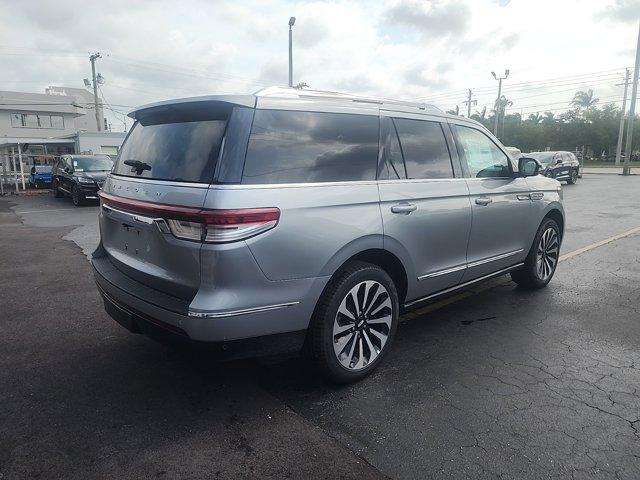 new 2024 Lincoln Navigator car, priced at $85,000