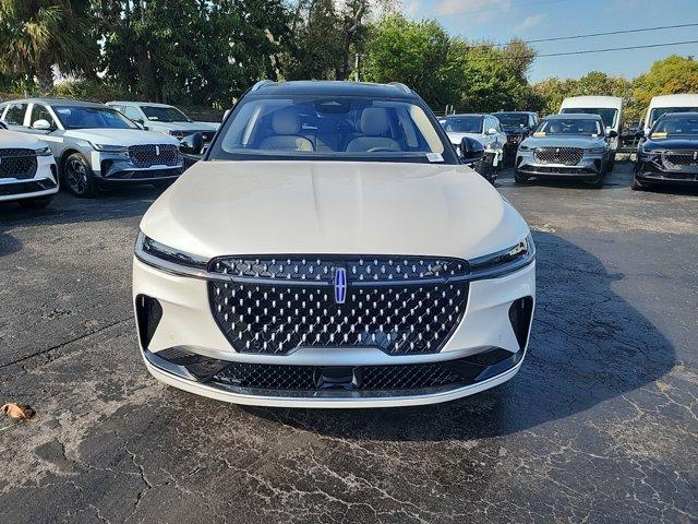 new 2025 Lincoln Nautilus car, priced at $60,377