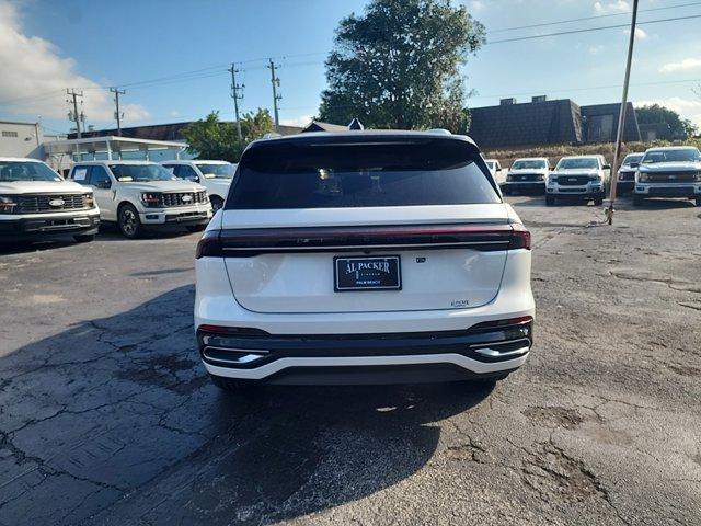 new 2025 Lincoln Nautilus car, priced at $60,377