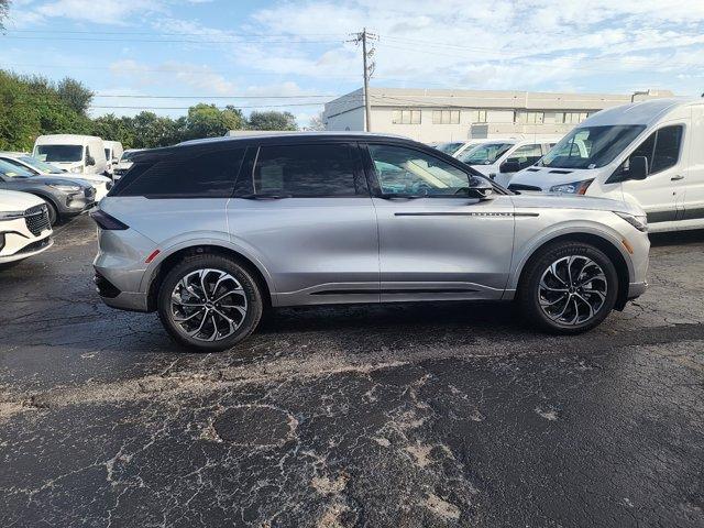 new 2025 Lincoln Nautilus car, priced at $57,641