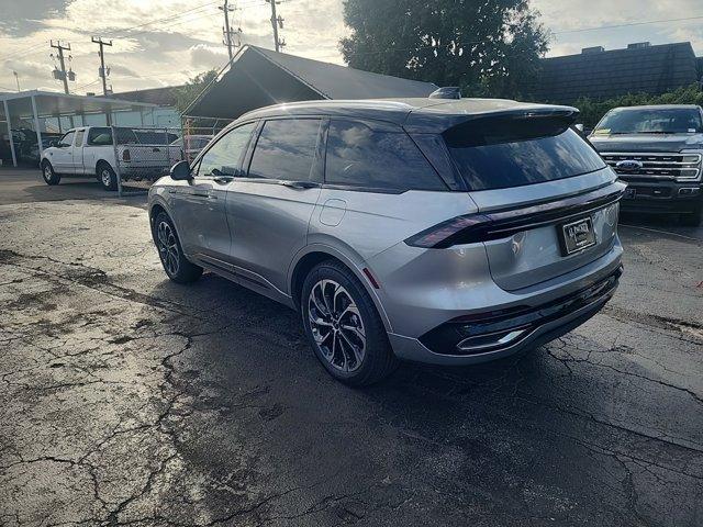 new 2025 Lincoln Nautilus car, priced at $57,641