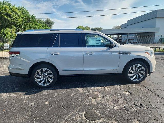 new 2024 Lincoln Navigator car, priced at $96,909