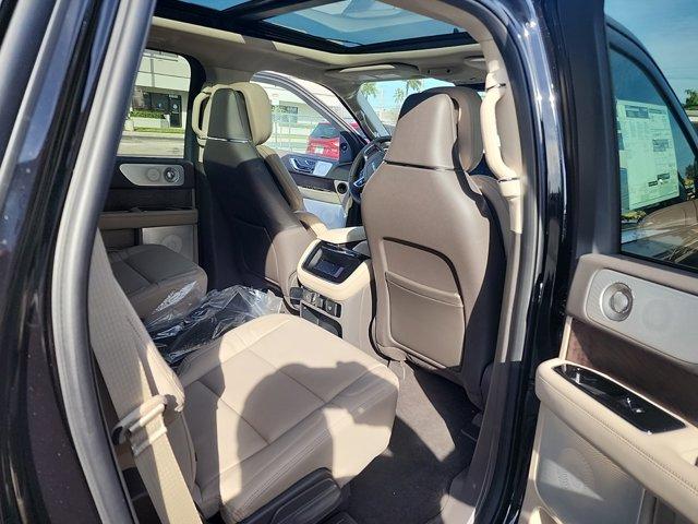 new 2024 Lincoln Navigator car, priced at $97,389