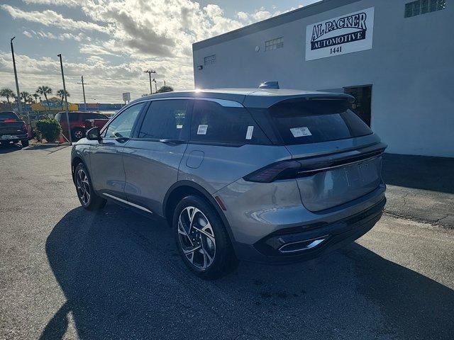 new 2025 Lincoln Nautilus car, priced at $57,319