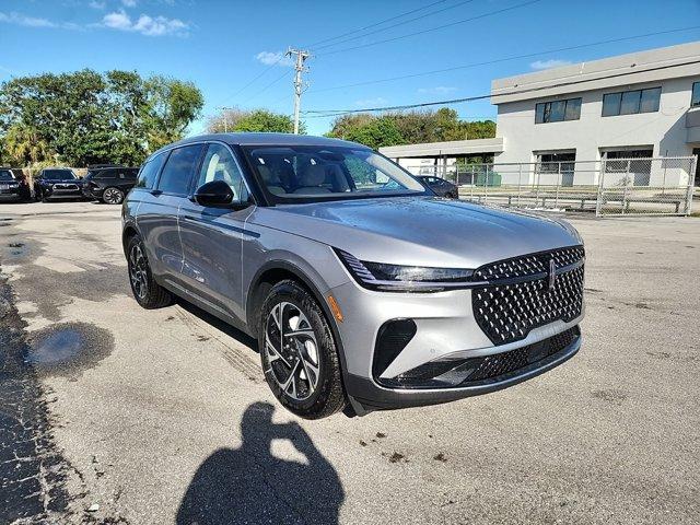 new 2025 Lincoln Nautilus car, priced at $57,319