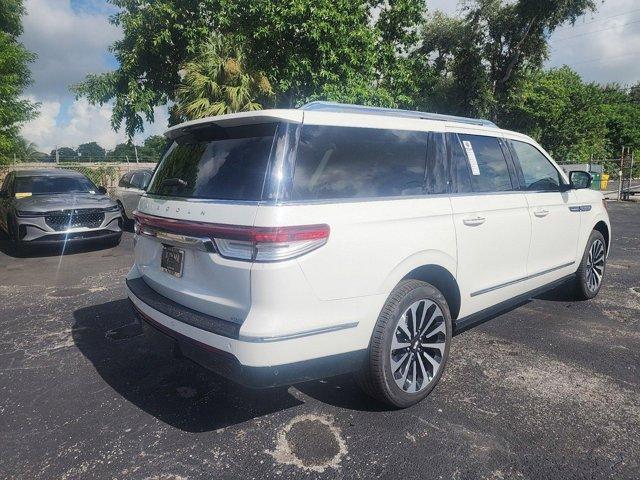 new 2024 Lincoln Navigator L car, priced at $98,220