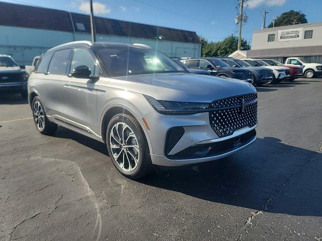 new 2025 Lincoln Nautilus car, priced at $63,434