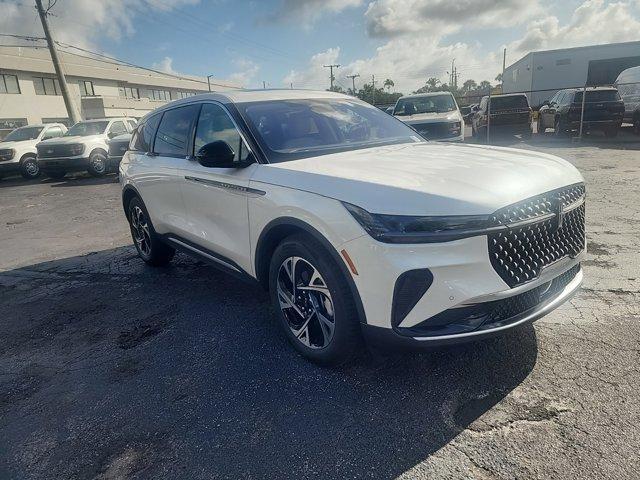 new 2025 Lincoln Nautilus car, priced at $55,399