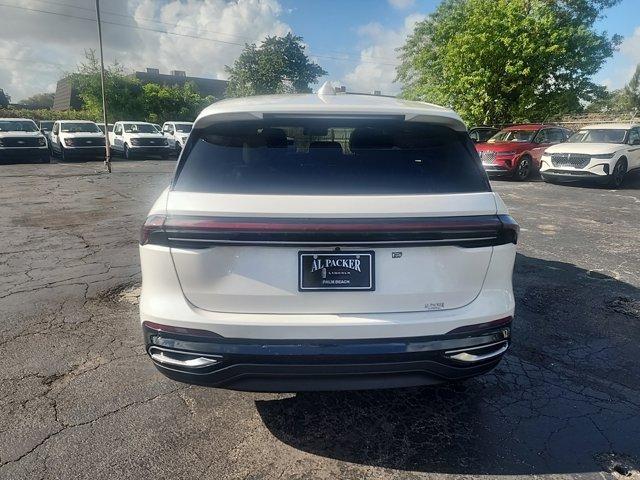 new 2025 Lincoln Nautilus car, priced at $55,399