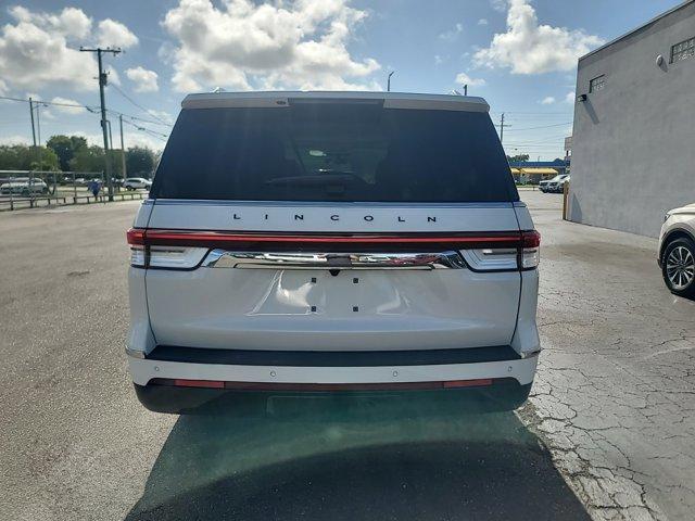 new 2024 Lincoln Navigator L car, priced at $106,018