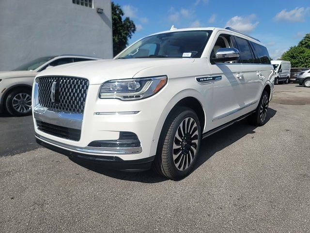 new 2024 Lincoln Navigator L car, priced at $106,018