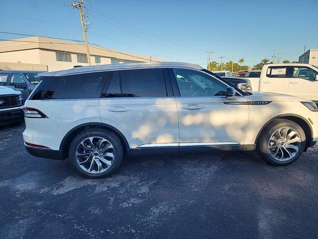 new 2025 Lincoln Aviator car, priced at $65,108