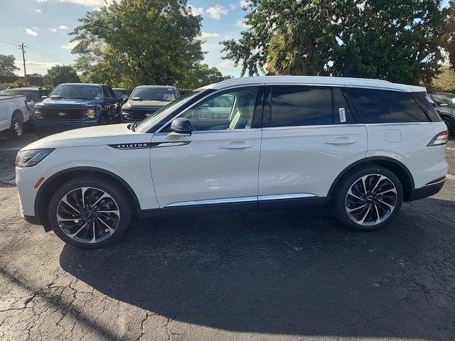 new 2025 Lincoln Aviator car