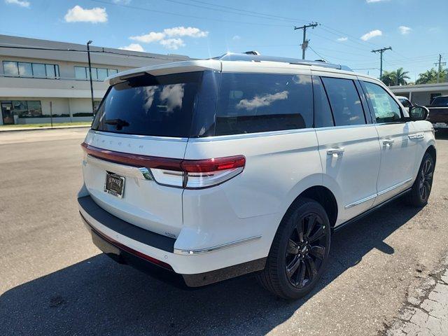 new 2024 Lincoln Navigator car, priced at $96,481