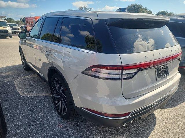 new 2025 Lincoln Aviator car, priced at $77,204