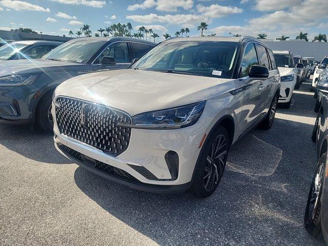 new 2025 Lincoln Aviator car, priced at $77,204